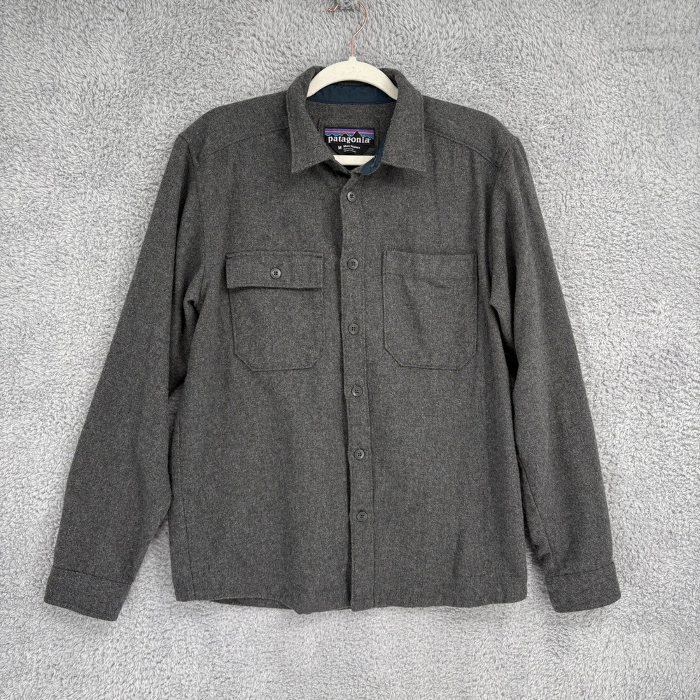 Patagonia Long Sleeved Felted Merino Wool Blend Button Down Shirt Gray Size M